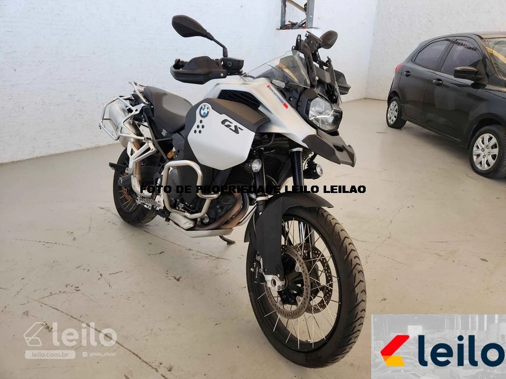 BMWF 900 GS ADV PLUS